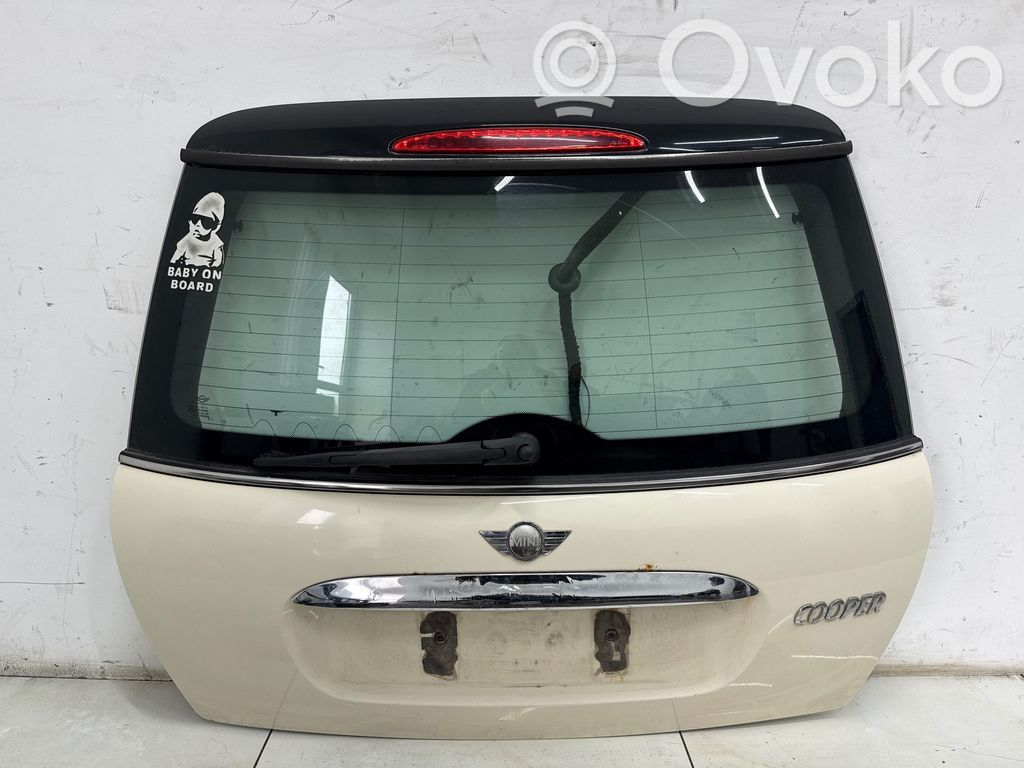 Tailgate/trunk/boot lid