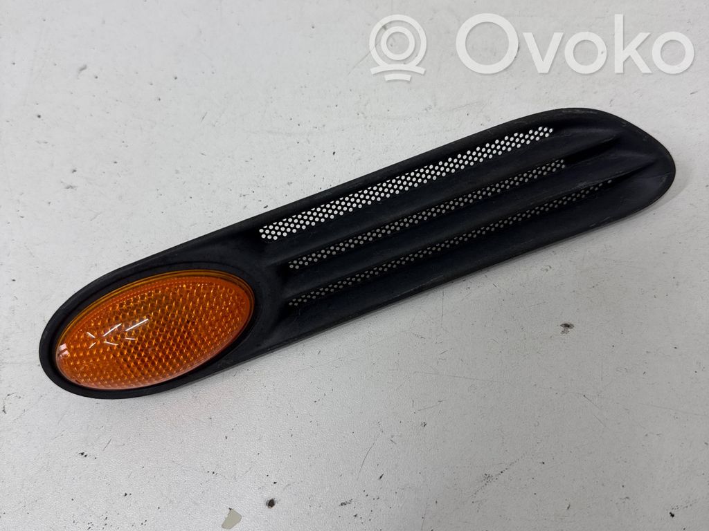Seitenblinker   1503561