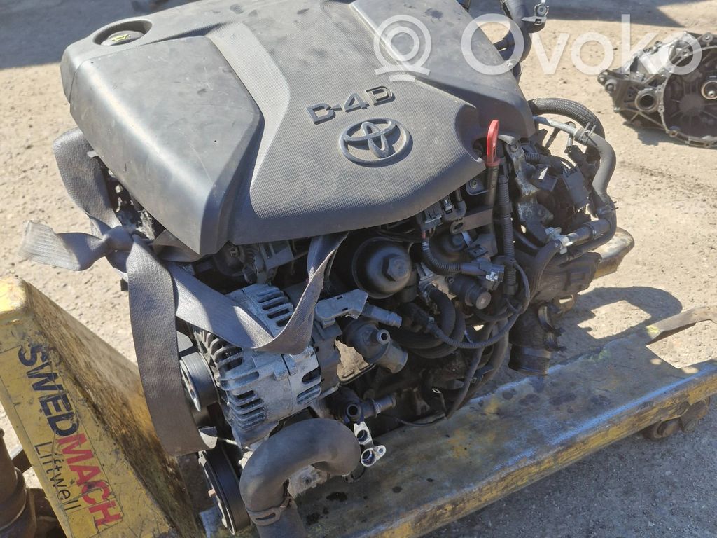 Toyota Avensis T270 Motor 
