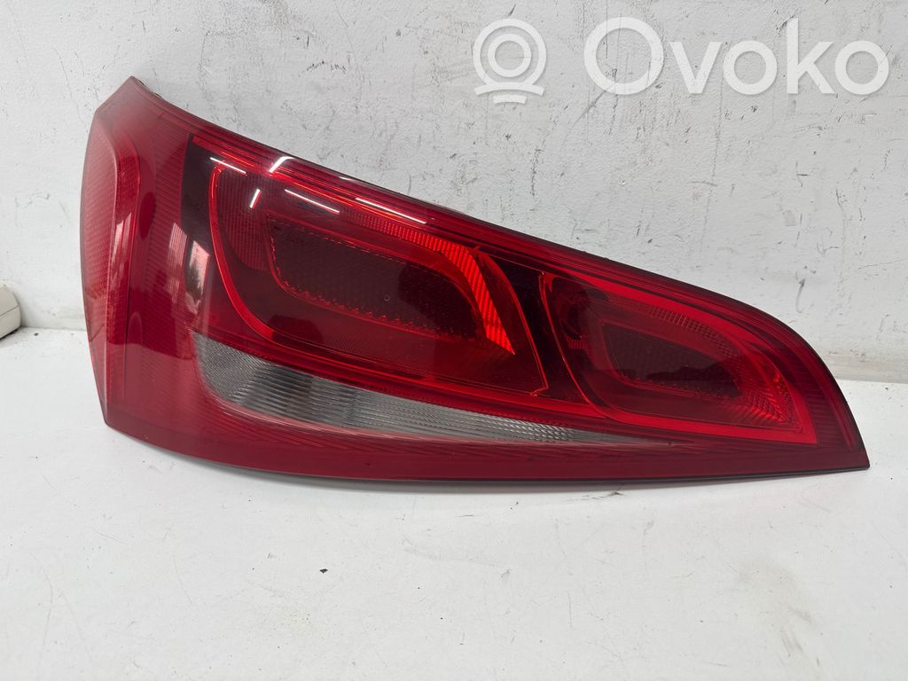 Audi Q5 SQ5 8R Lampă spate în capacul portbagajului 