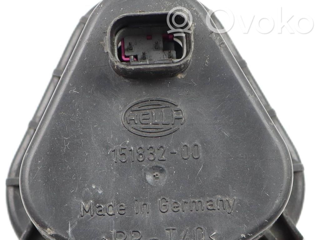 BMW X5 E53 Headlight/headlamp dust cover 