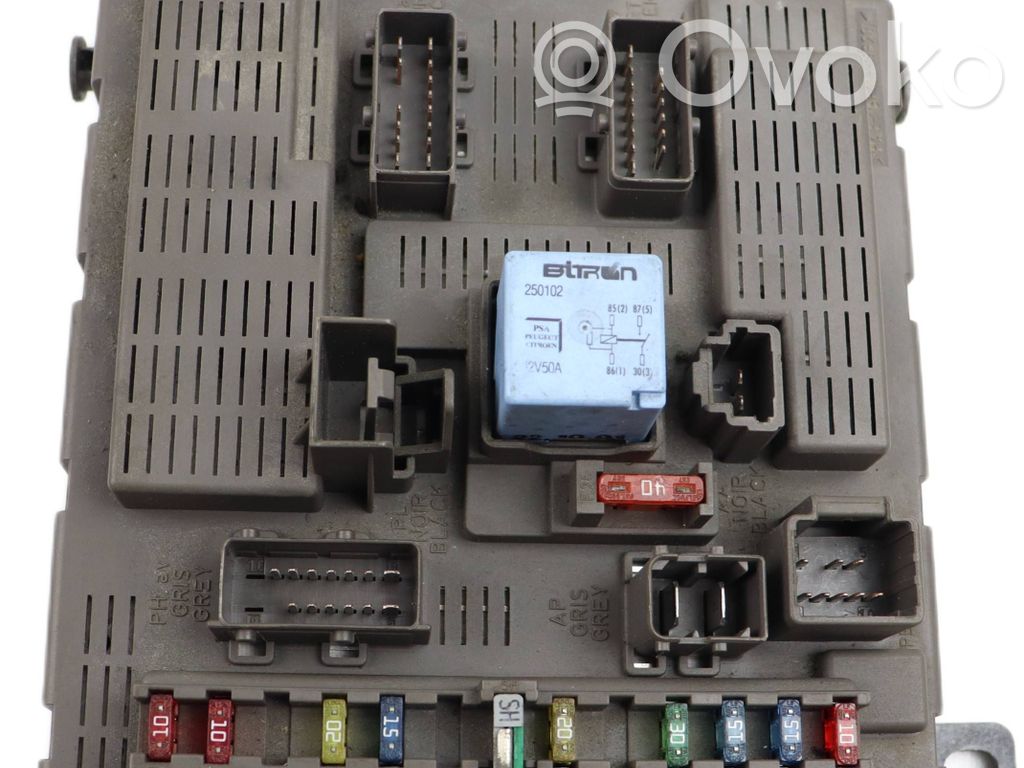 Citroen C5 Fuse box set 