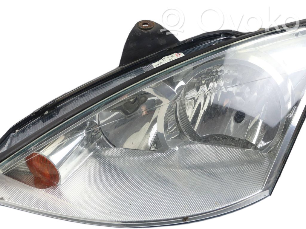 Ford Focus Headlight/headlamp 