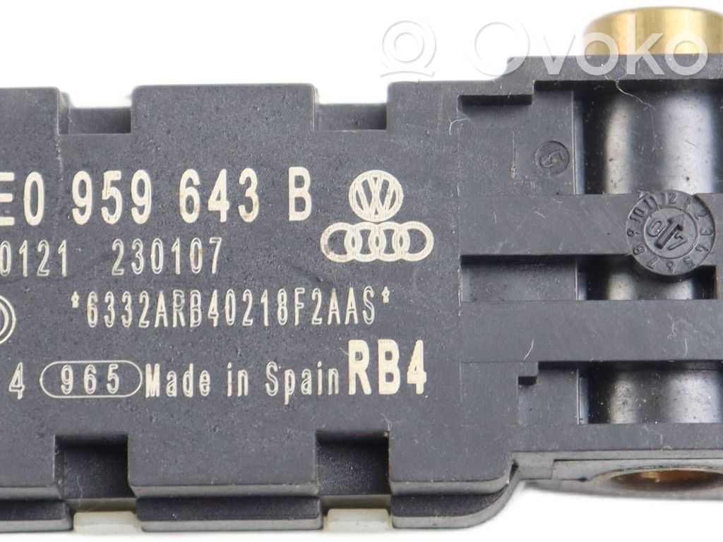 Audi A4 S4 B7 8E 8H Airbag deployment crash/impact sensor 