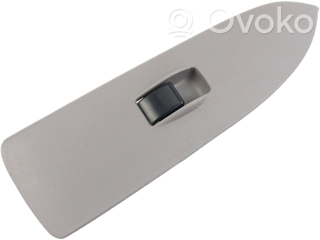 Mazda Premacy Electric window control switch 