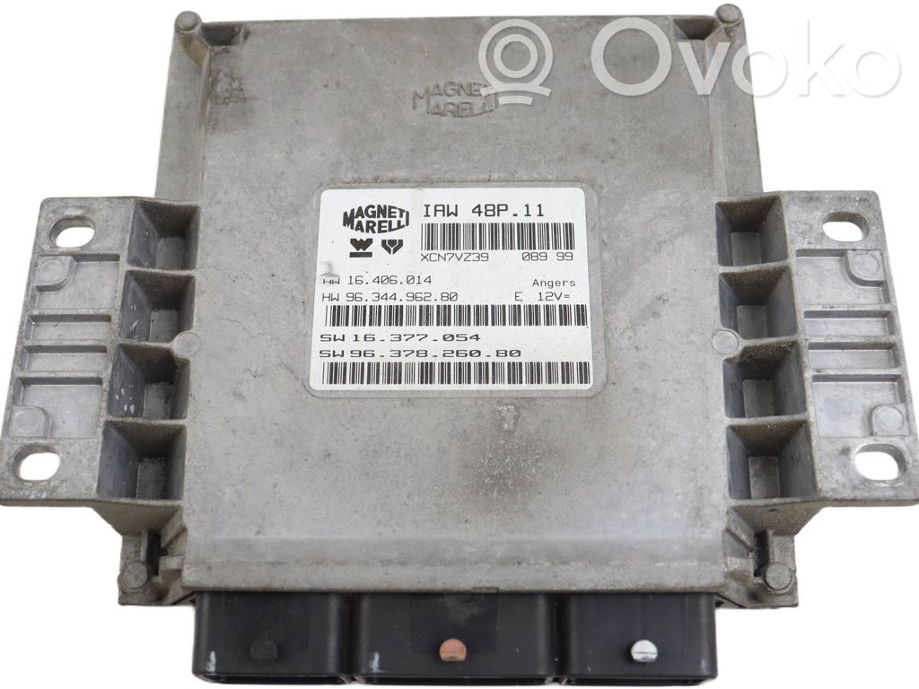 Peugeot 406 Engine control unit/module 