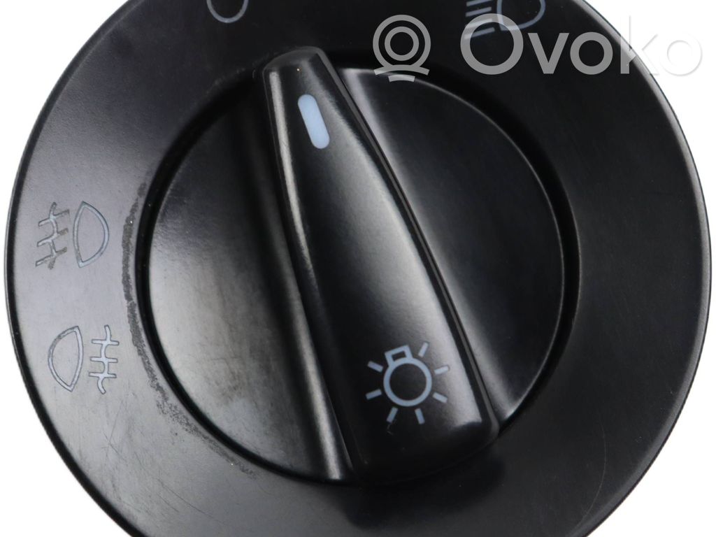 Volkswagen PASSAT B5 Light switch 