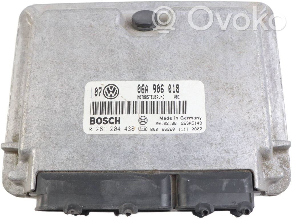 Engine control unit/module   06A906018,0261204438,26SA5148