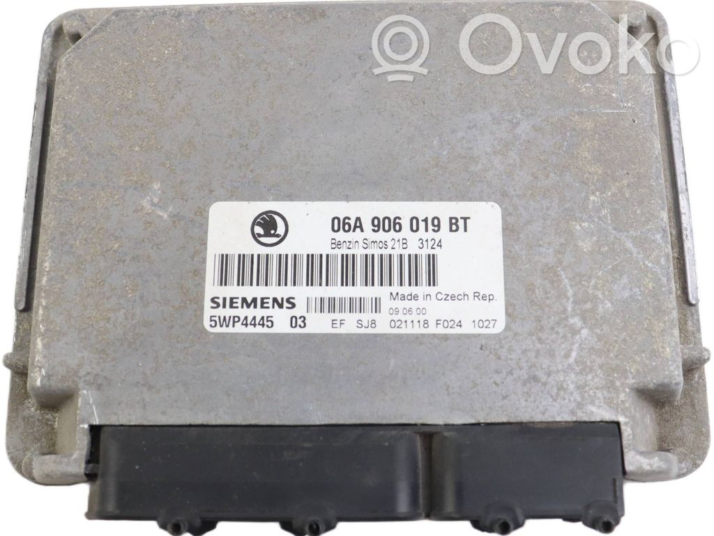 Skoda Octavia Mk1 (1U) Engine control unit/module 
