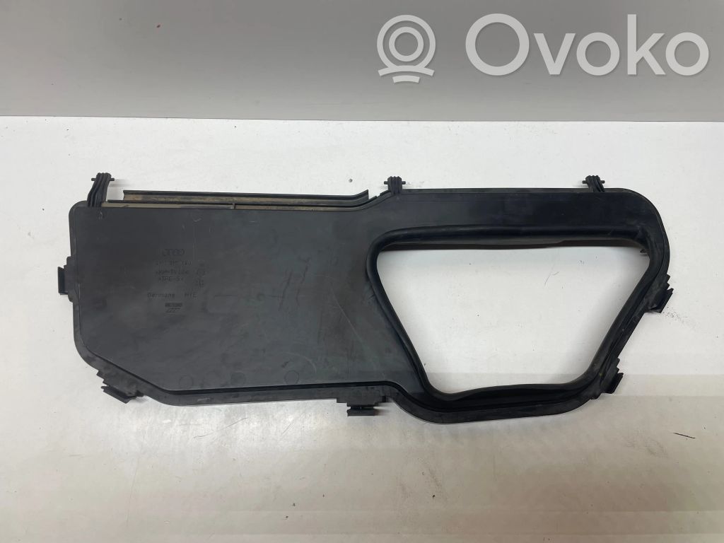 Audi Q7 4M Air filter box 