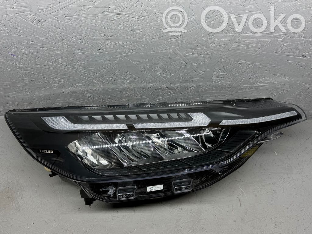 Ford Transit Custom II Headlight/headlamp 