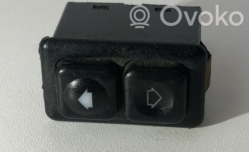 BMW 5 E28 Electric window control switch 