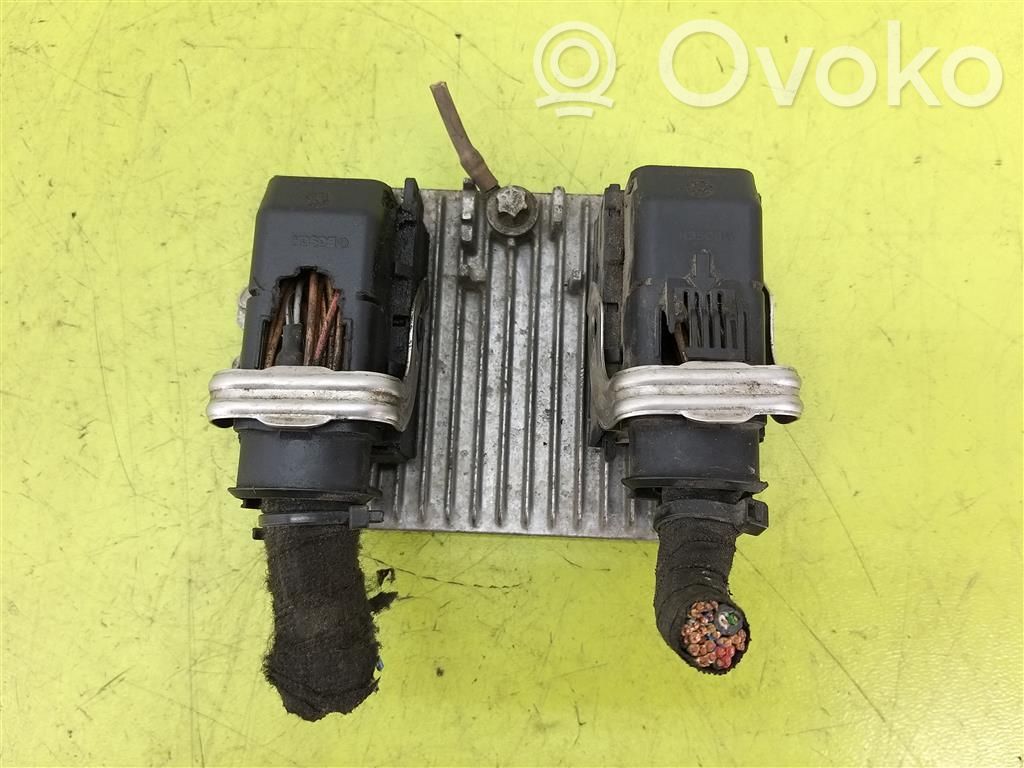 Opel Vectra C Engine control unit/module 
