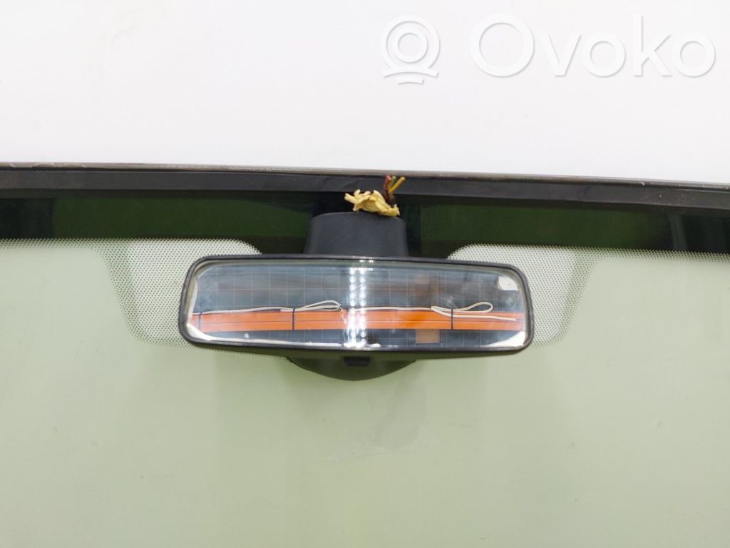 Front windscreen/windshield window   AS1M541