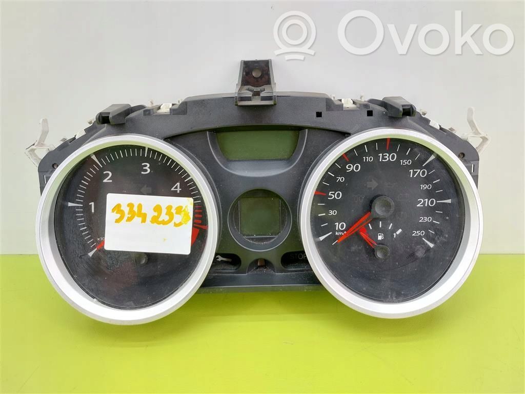 Renault Megane II Nopeusmittari (mittaristo) 