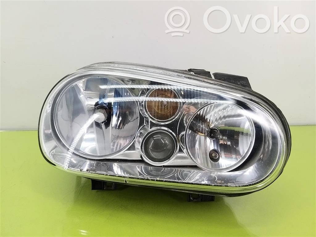 Volkswagen Golf IV Scheinwerfer 
