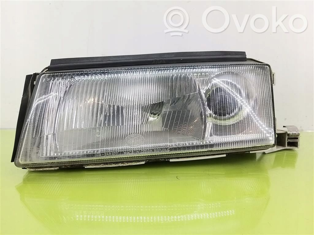 Skoda Octavia Mk1 (1U) Lampa przednia 