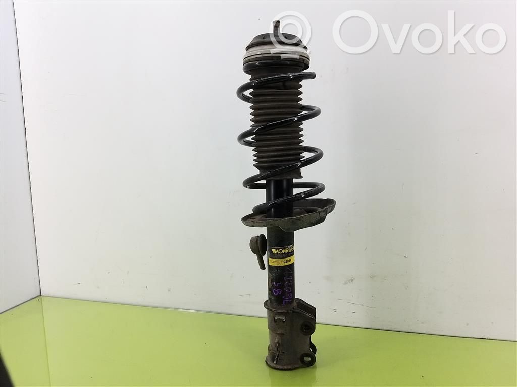 Fiat Grande Punto Etuiskunvaimennin kierrejousella 