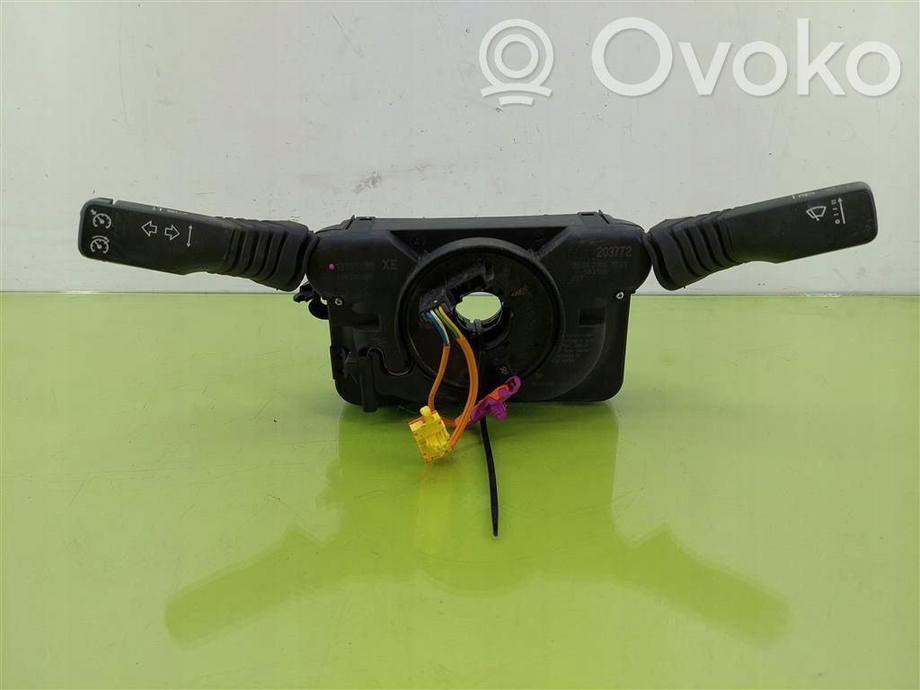 Opel Astra L Indicator stalk 