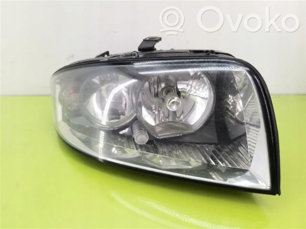Audi A2 Headlight/headlamp 