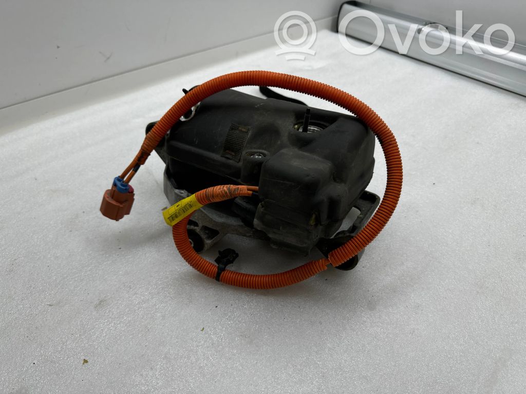 Air conditioning (A/C) compressor (pump)   103211600E