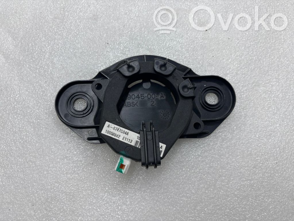 Tesla Model S Antenos stiprintuvas 