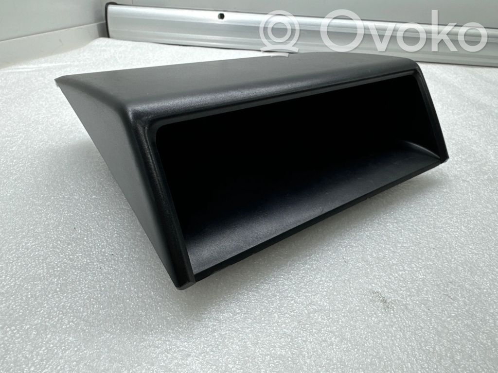 Tesla Model S Glove box 