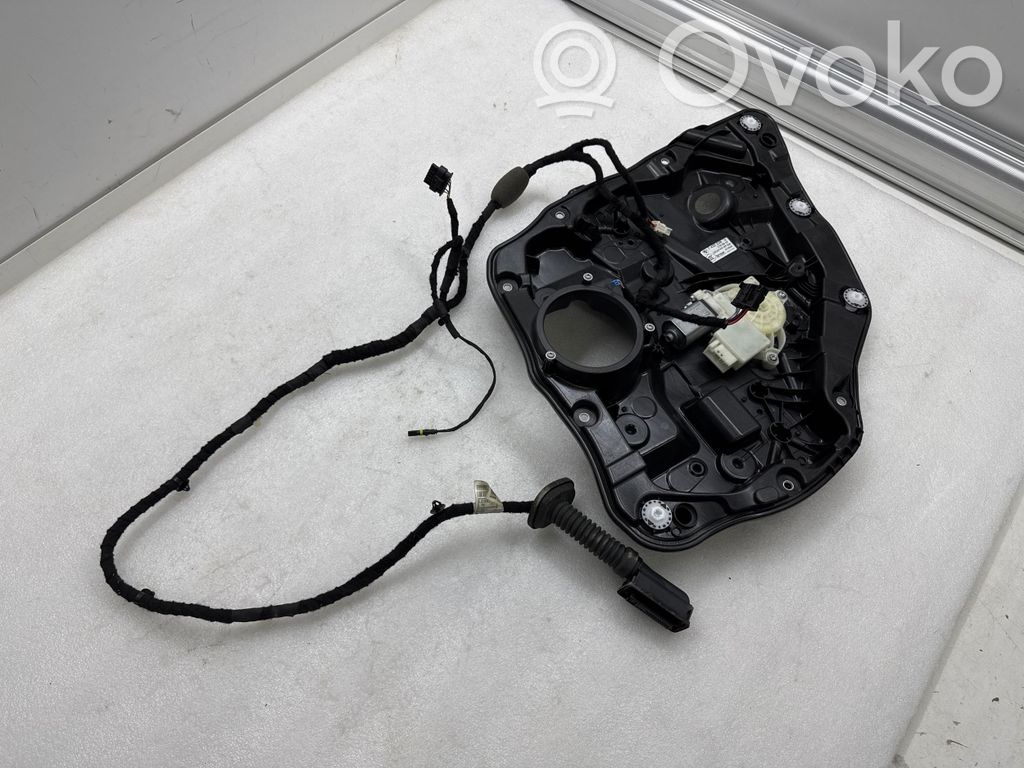 BMW M3 G80 Elektryczny podnośnik szyby drzwi tylnych 