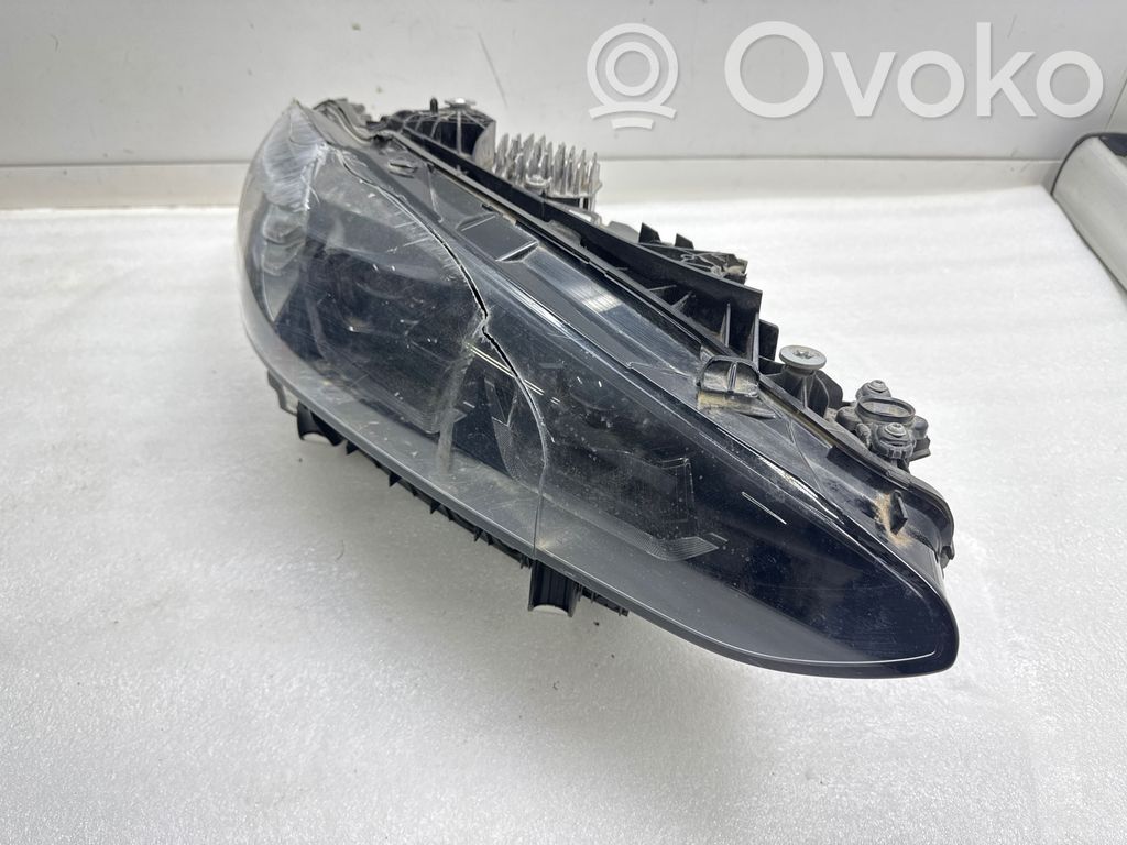 BMW i4 Scheinwerfer 