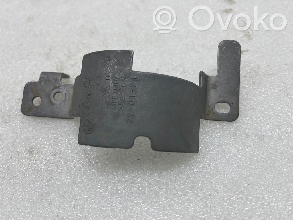 BMW i4 A/C compressor mount bracket 