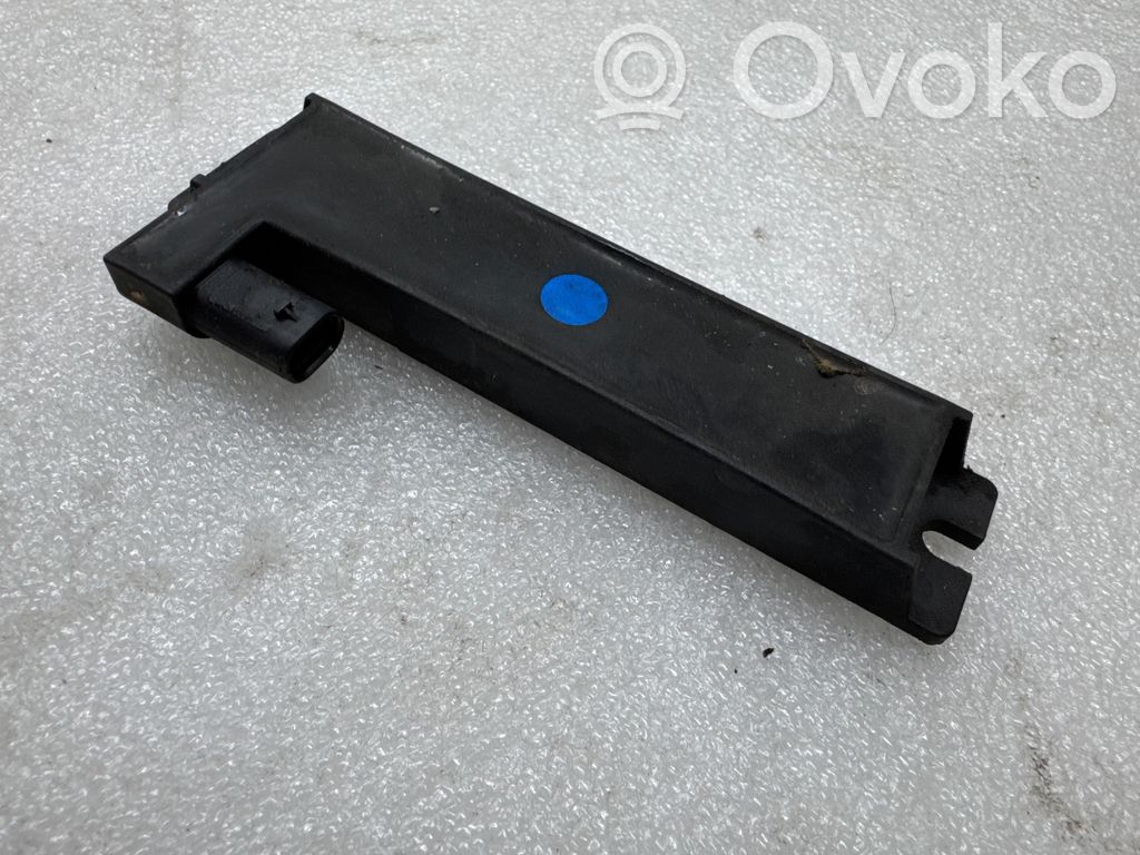 Keyless system antenna   104312900B,12069008R1,5217