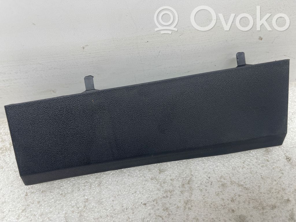 Tesla Model 3 Pilar (A) 