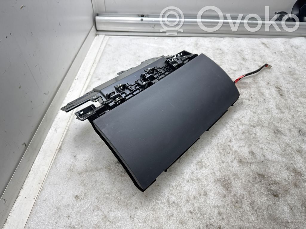 Tesla Model Y Daiktadėžė 
