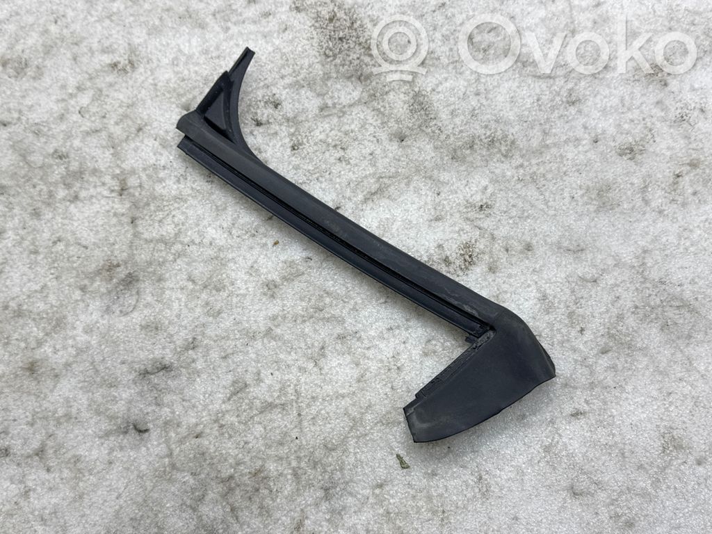 Tesla Model Y Alte piese caroserie 