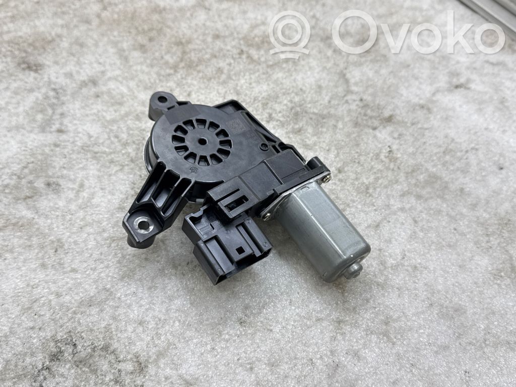 BMW X2 U10 Silnik regulatora szyby drzwi przednich 