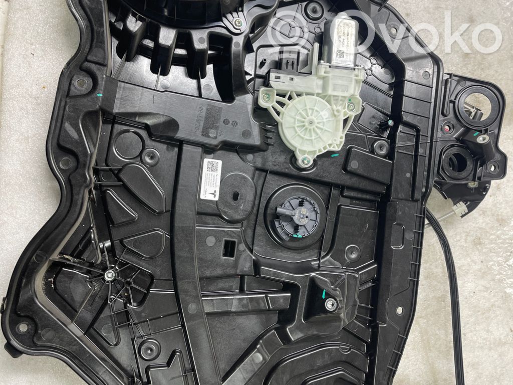 Tesla Model Y Macara ușă față cu motor 