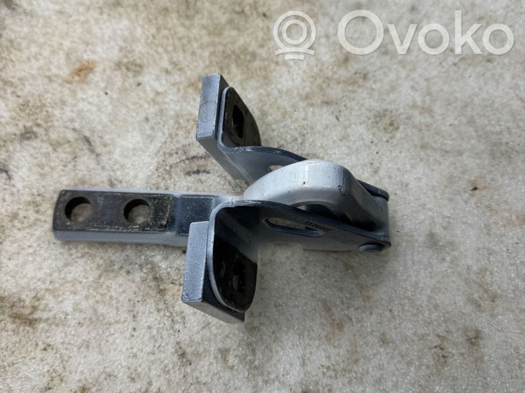 Scharnier Motorhaube   020977400A,1138283