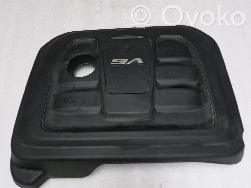 Dodge Durango Engine cover (trim) 