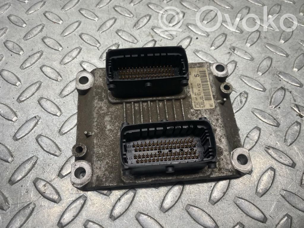 Fiat Punto (188) Unitate/modul de control motor 
