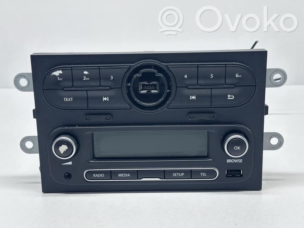 Renault Twingo III Unitate principală radio/CD/DVD/GPS 