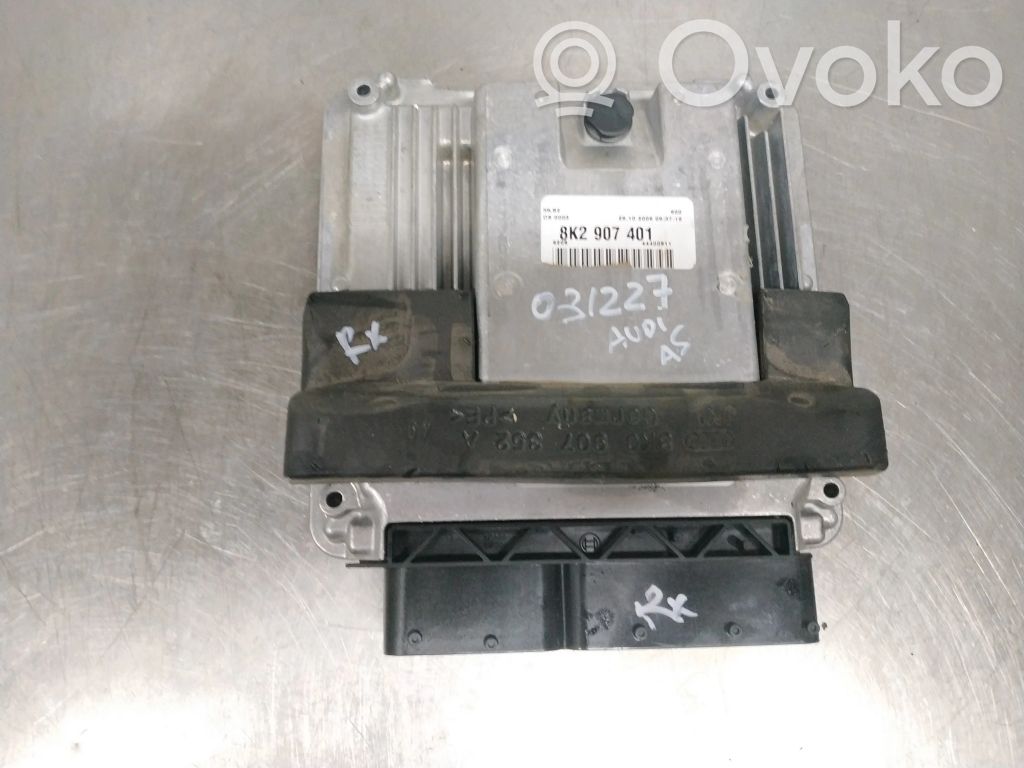 Audi A5 8T 8F Engine control unit/module 
