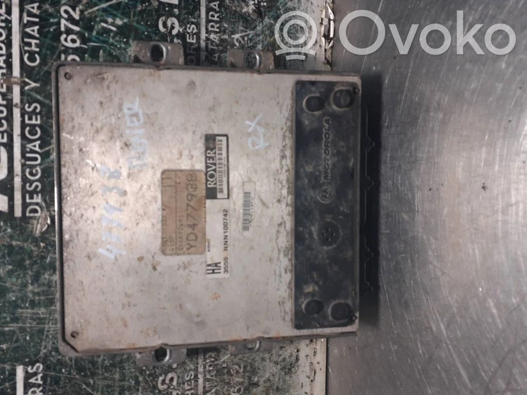 Unidad de control/módulo del motor   NNN100742