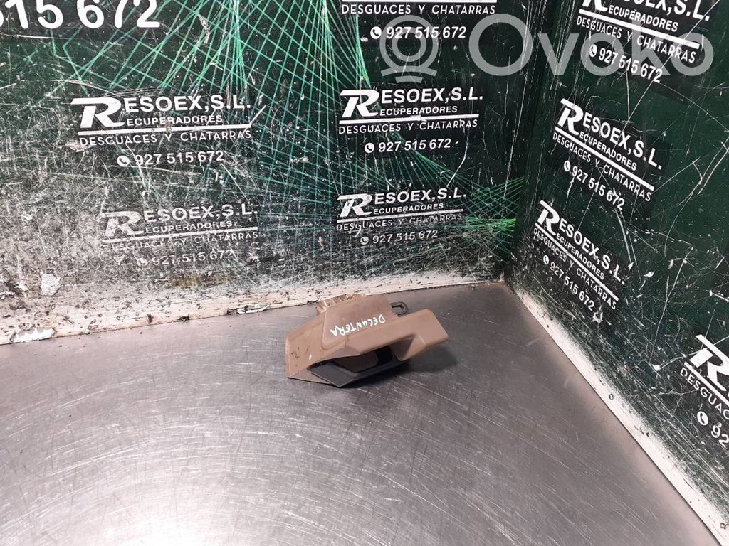 Manecilla interna puerta delantera   7700767622