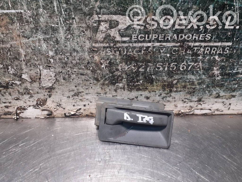 Opel Corsa A Manecilla interna puerta delantera 