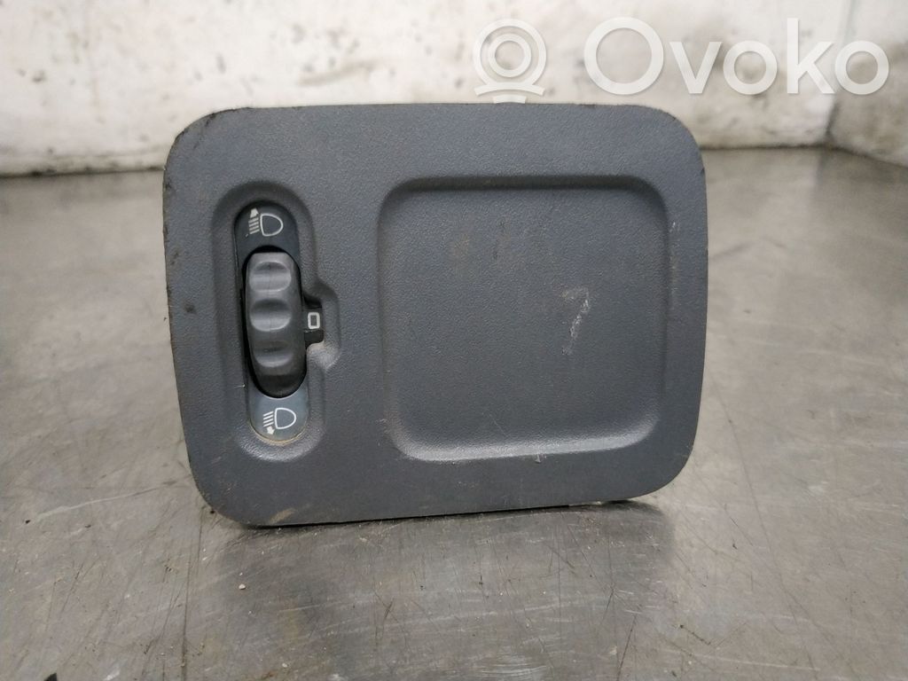Renault Clio II Light switch 