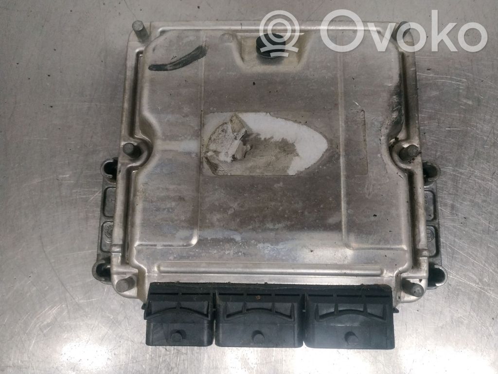 Engine control unit/module   8200222133
