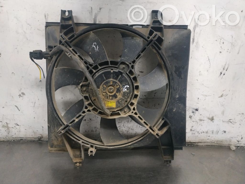 Hyundai Accent Elektrisks radiatoru ventilators 