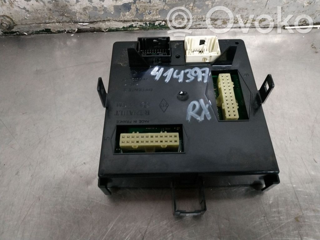 Autres unités de commande / modules   8200692826