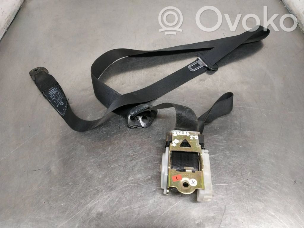 Opel Omega B1 Cinturón delantero 