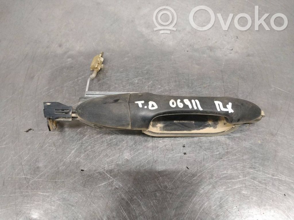 Ford Focus Manecilla externa puerta trasera 